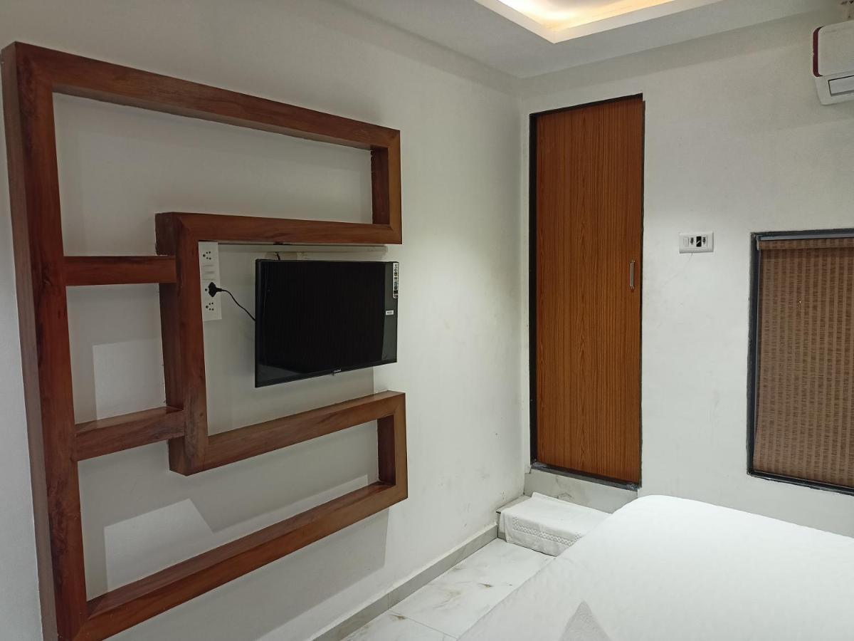 Hotel Palms Residency, Chembur Bombay Exterior foto